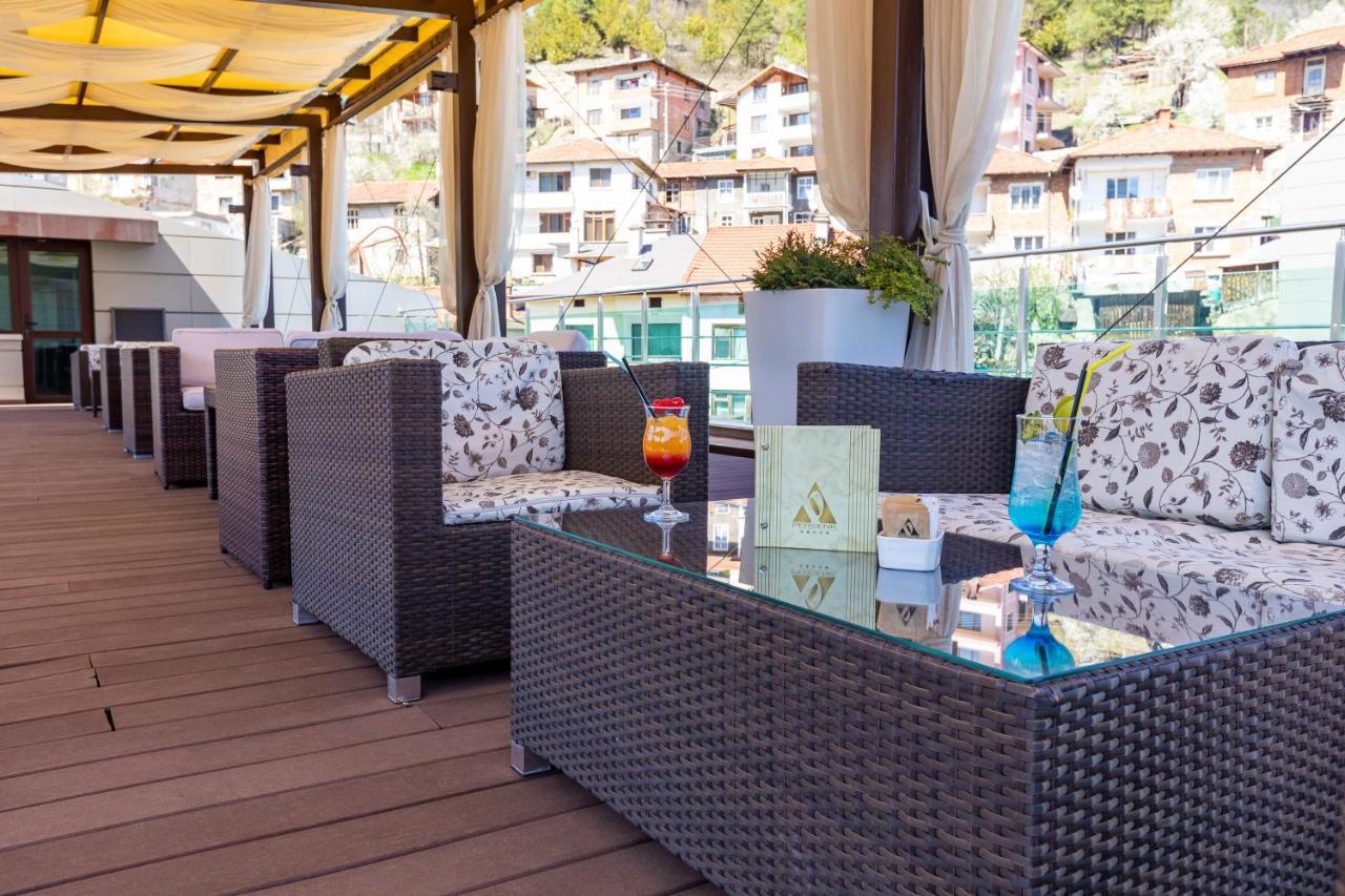 Spa Hotel Persenk Devin Ngoại thất bức ảnh The Sky Bar