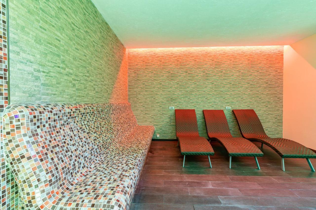 Spa Hotel Persenk Devin Ngoại thất bức ảnh A relaxation room